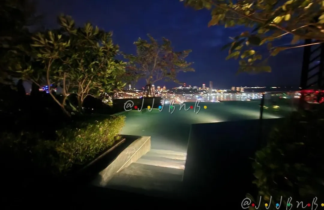 Edge Central Pattaya Seaview By Jjj-1