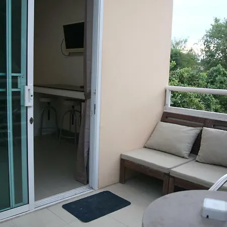 Gp Rooms Pool Guesthouse-3